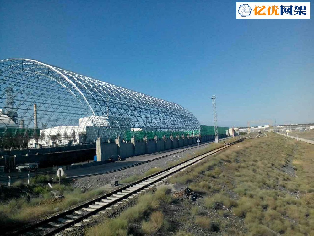 石嘴山中石油独山子石化干煤棚网架